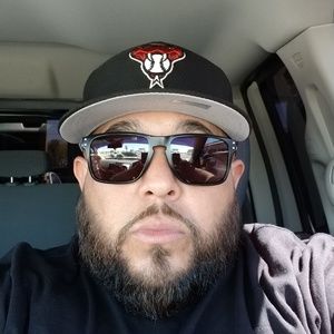 Meet your Posher, Adam